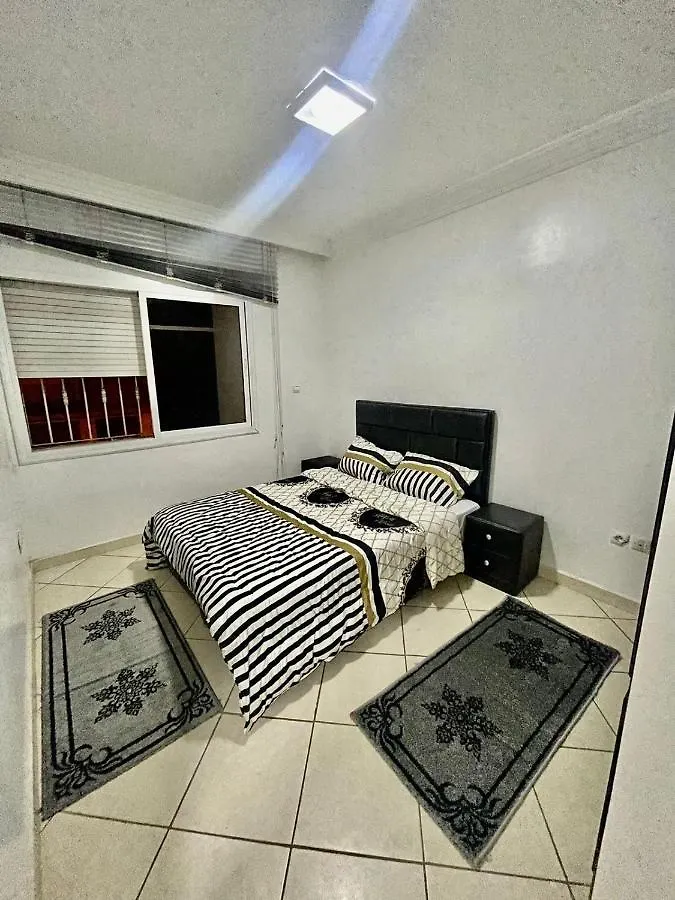 Grand Appartement Pas Loin De La Plage A Founty Agádír Maroko